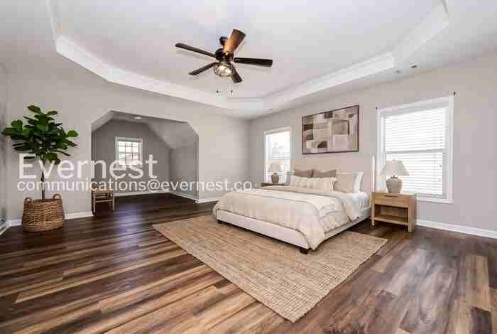 6138 Golf View Xing - Photo 7 of 23