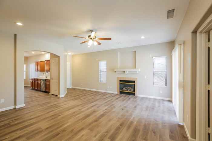1621 S 85th Dr - Photo 6 of 20