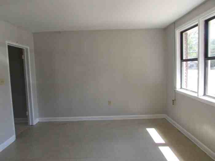 3 Dixie Dr #A - Photo 3 of 11