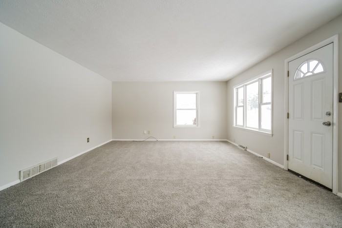 23592 High Rd - Photo 4 of 15