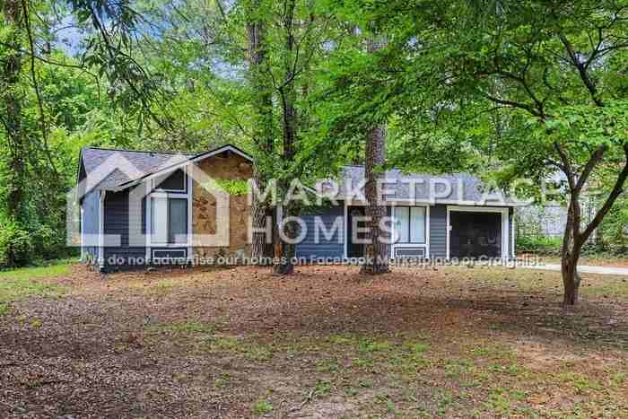 9011 Homewood Dr - Photo 4 of 28