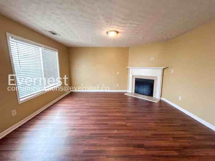 1403 Little Creek Dr - Photo 7 of 22