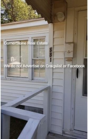 881 W Orange St - Photo 2 of 14