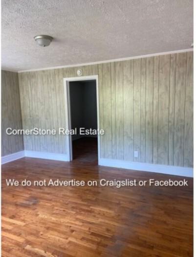 881 W Orange St - Photo 4 of 14