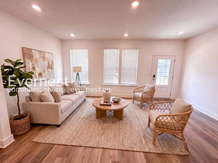 2535 Superus Ct - Photo 4 of 27