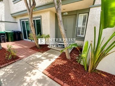 6521 E Paseo Alcazaa - Photo 2 of 13
