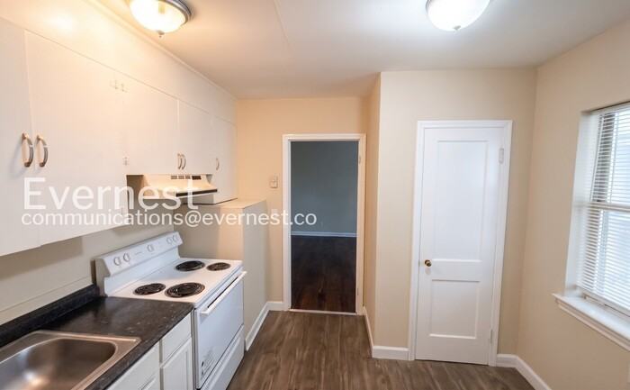 1018 Wynnwood Rd - Photo 6 of 18