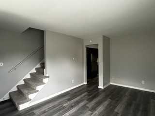 6208 Ambleside Dr #D - Photo 3 of 13