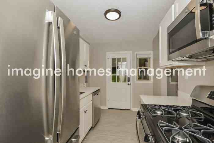 3265 Lapland Dr - Photo 6 of 13
