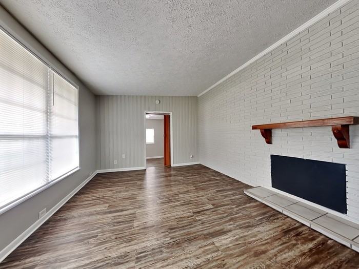 11514 Soforenko Dr - Photo 3 of 20