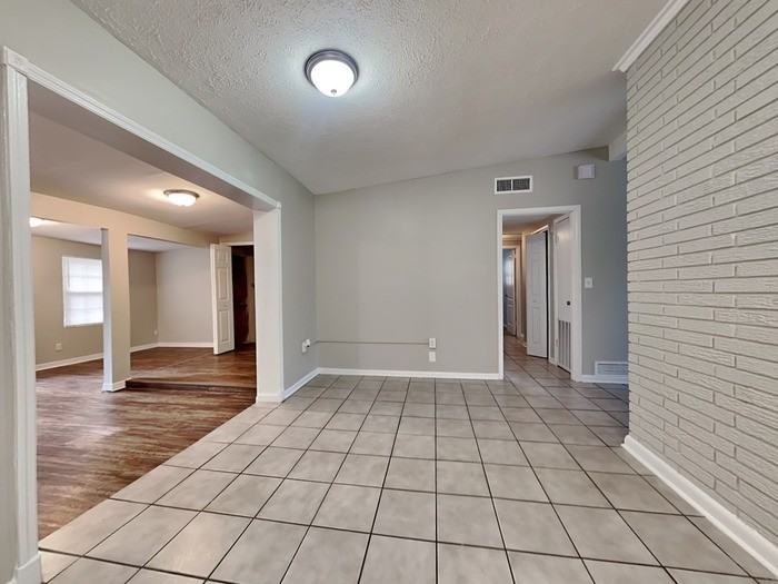 11514 Soforenko Dr - Photo 5 of 20