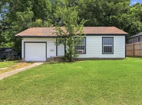 607 S Austin St - Photo 1 of 1
