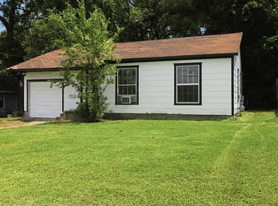 607 S Austin St - Photo 2 of 12