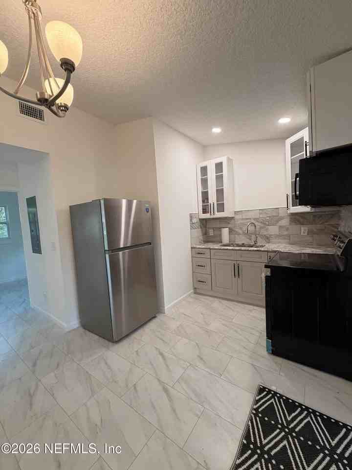 7178 Karenita Dr - Photo 2 of 19