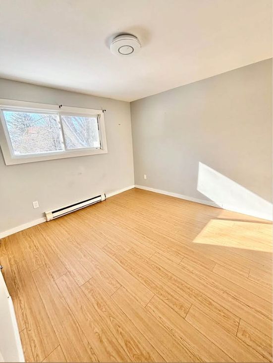 770 Riverside Dr - Photo 7 of 9