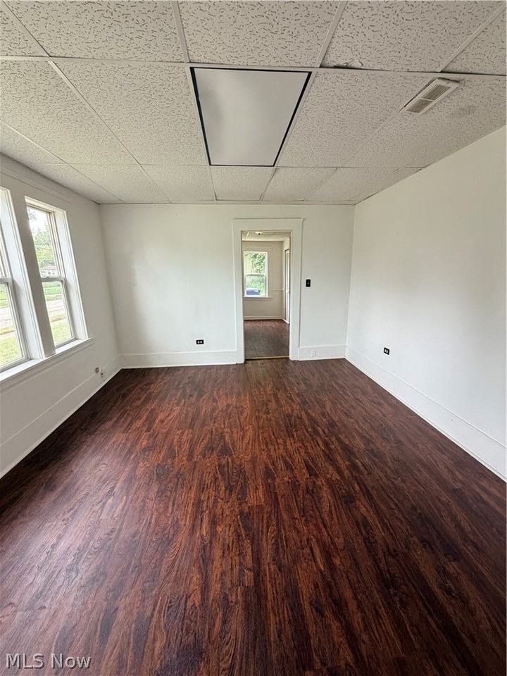 6603 Charter Ave - Photo 3 of 11