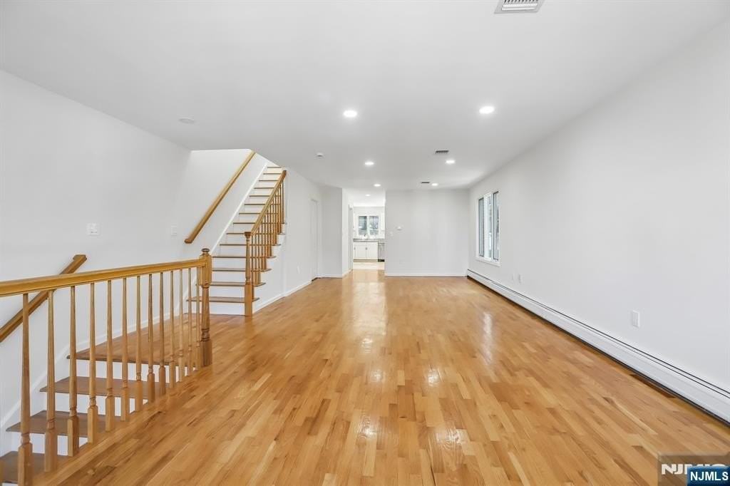 326B 9th St #B - Photo 3 of 42