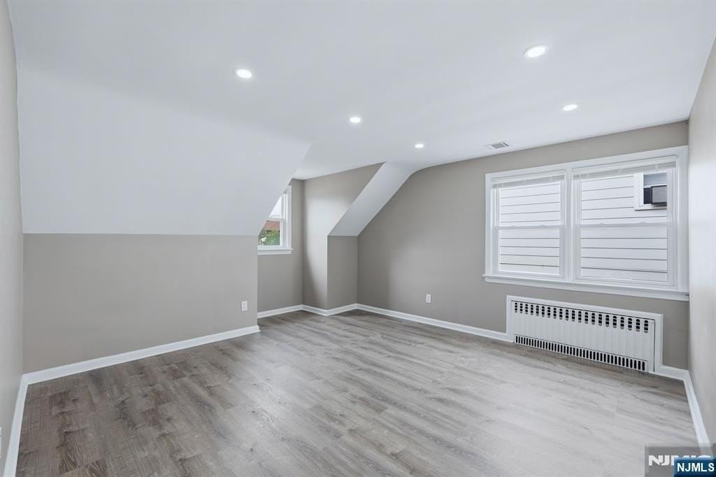 144 Kent St - Photo 7 of 13