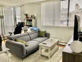 featured image of 2020 Comox St