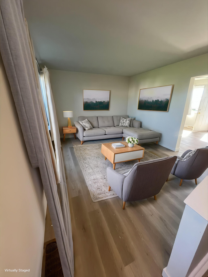 Athlone Park Townhomes - Photo 7 of 26