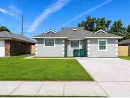 featured image of 2541 Virginian Colony Ave