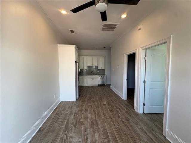 312 W Virtue St - Photo 4 of 13