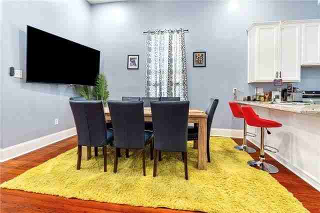 2608 Magnolia St - Photo 5 of 16