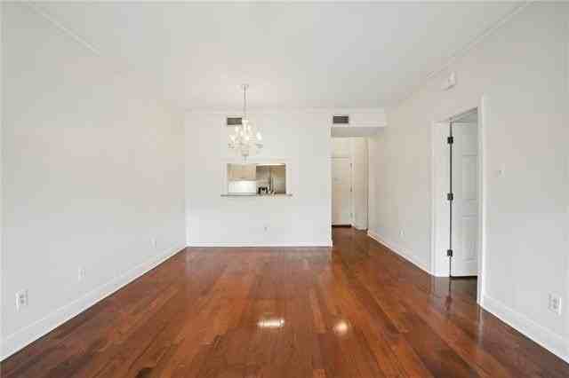 801 Rue Dauphine #103 - Photo 4 of 28