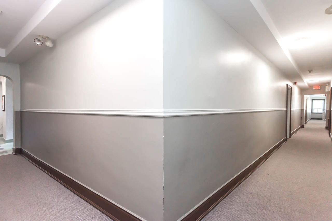 1 Claude Avenue - Photo 7 of 12