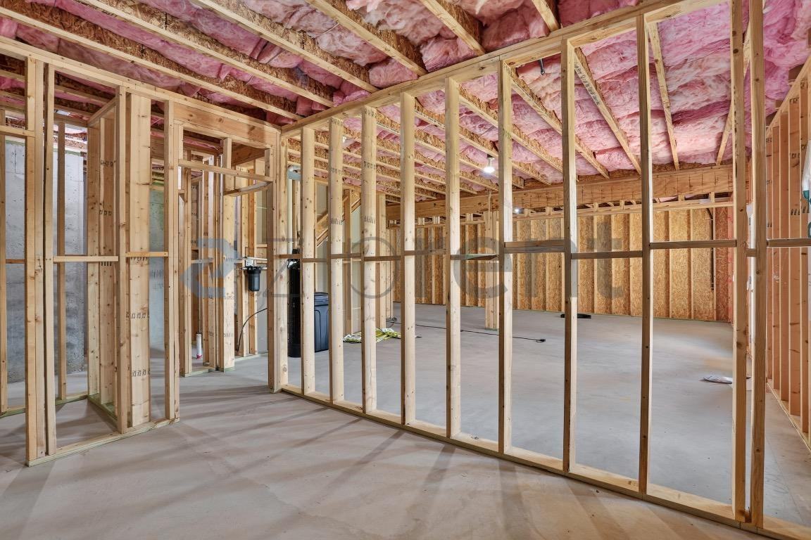56 Andalusa Ct - Photo 6 of 37