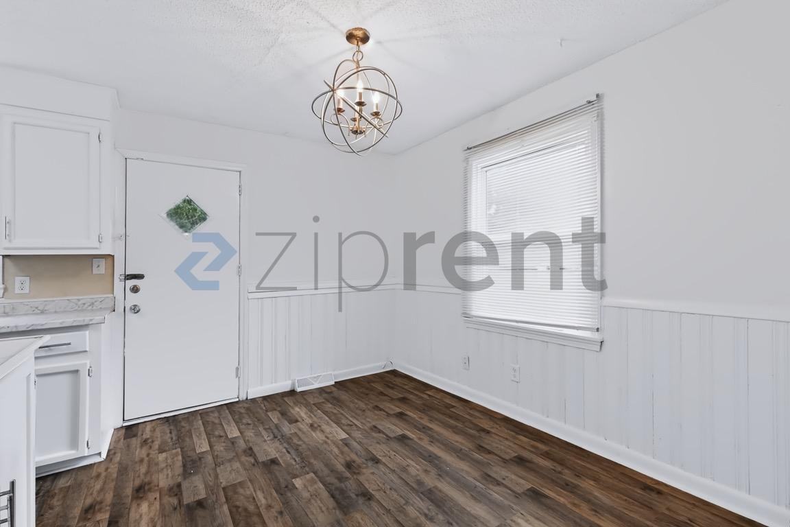 5414 Princess St - Photo 5 of 28