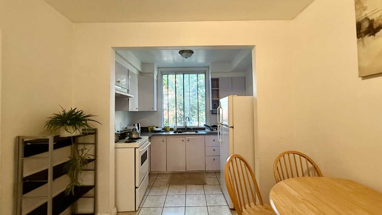 3795 Avenue Saint-Kevin - Photo 4 of 21