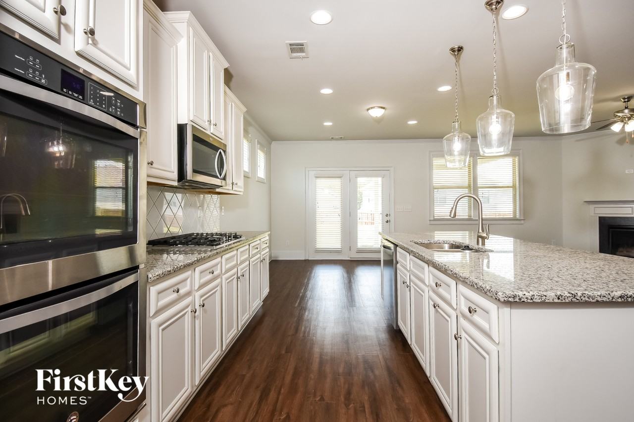 252 Fox Knoll Trl - Photo 7 of 15