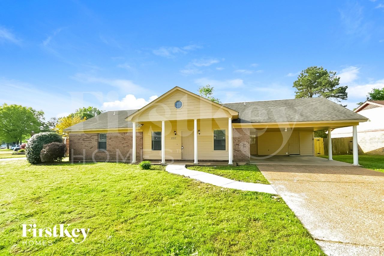 7357 Doncaster Ln - Photo 2 of 15