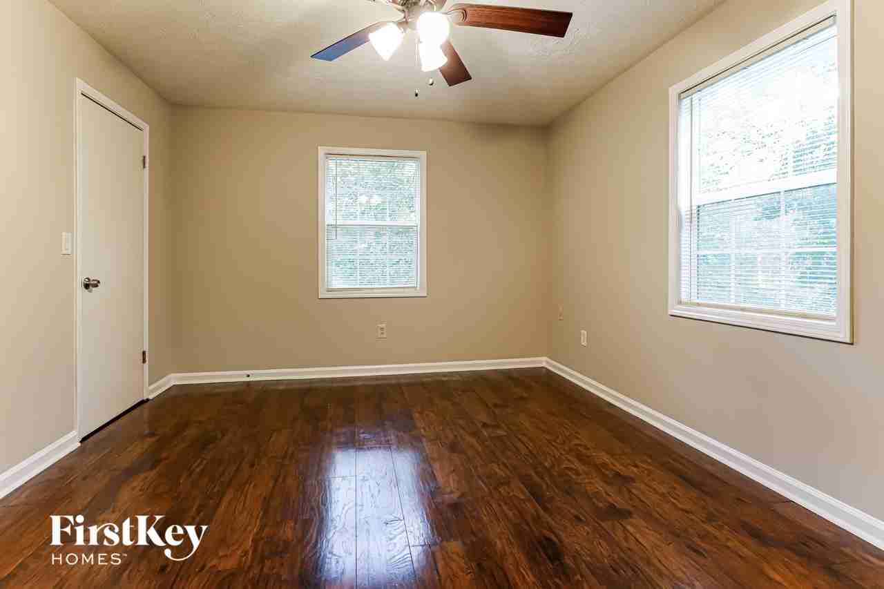 1515 Trail Ridge Ct - Photo 6 of 15