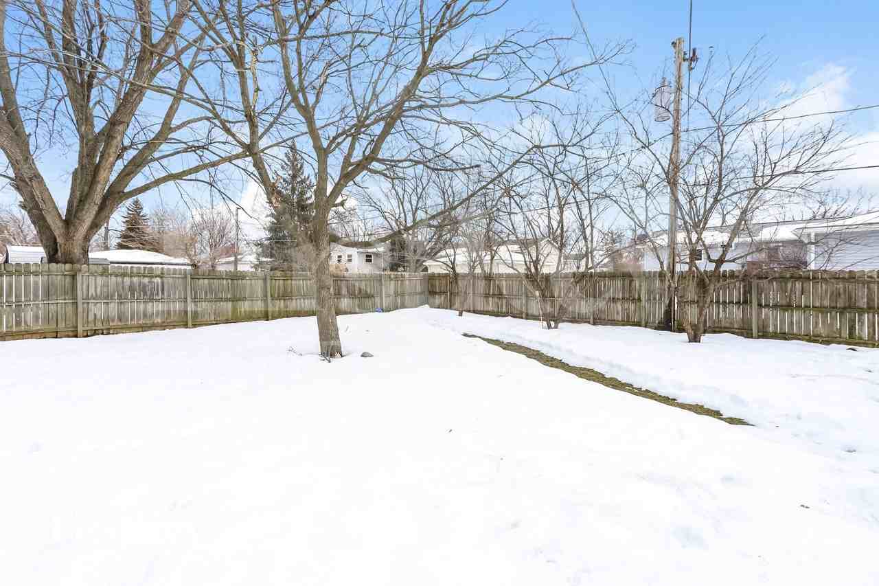 341 Hanover Dr - Photo 2 of 2