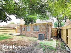 20055 S Pecos Valley Trl - Photo 1 of 1