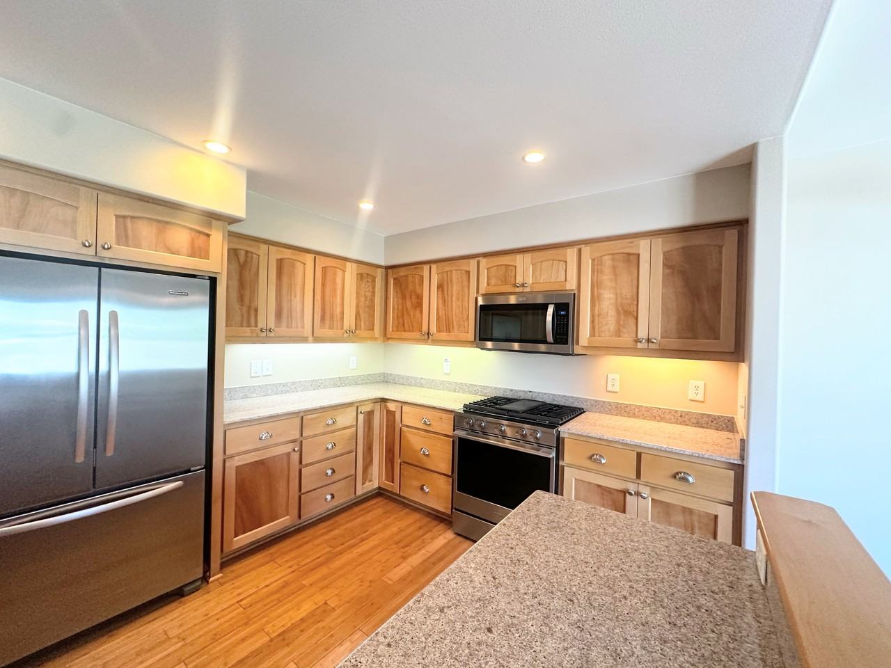 913 Plum Ridge Dr #913 - Photo 2 of 15