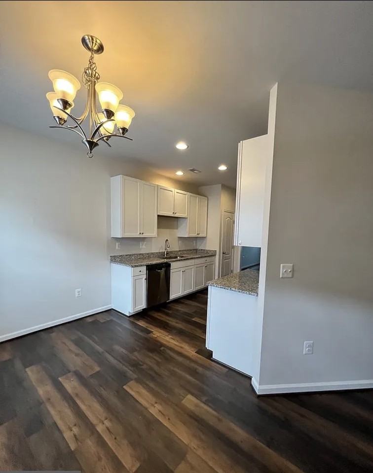 12108 Bowling Farm Ct - Photo 3 of 15