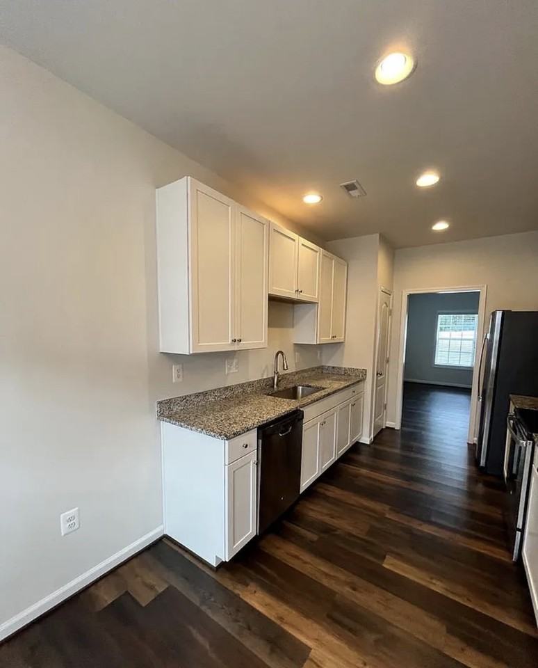 12108 Bowling Farm Ct - Photo 4 of 15