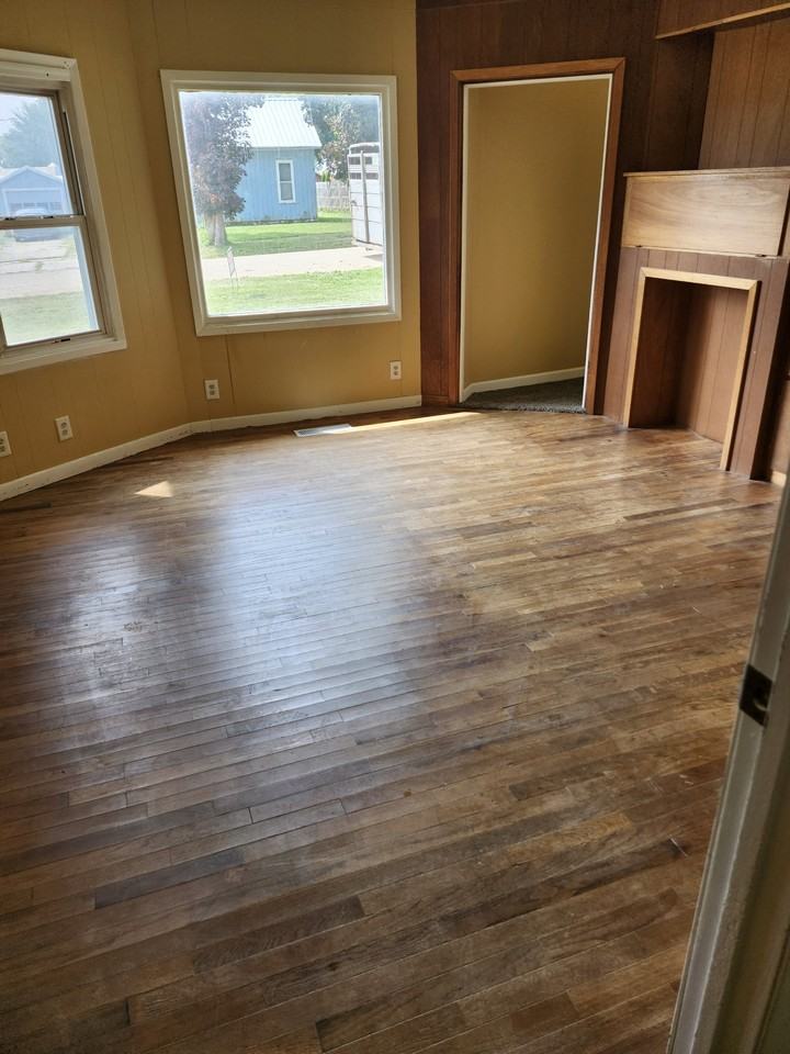 206 Mcmartin St #NA - Photo 2 of 7
