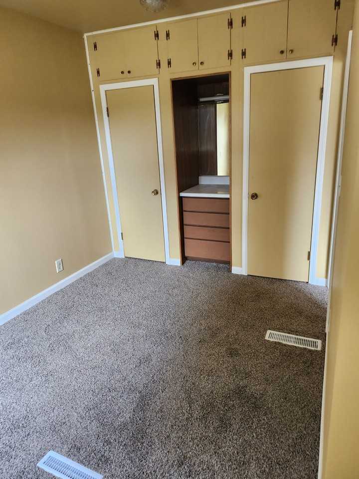 206 Mcmartin St #NA - Photo 4 of 7
