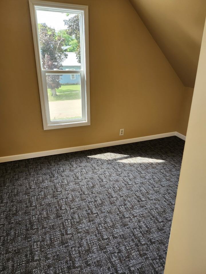 206 Mcmartin St #NA - Photo 6 of 7