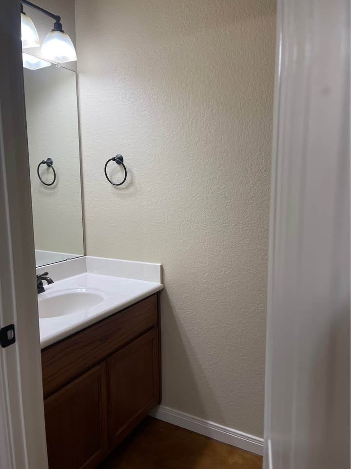 3735 Pecan Ln #2 - Photo 7 of 11