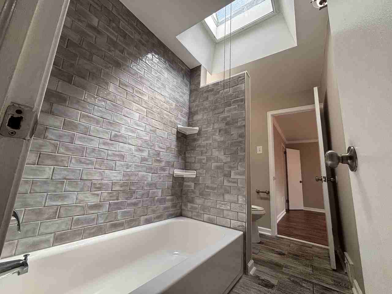 7115 Oxford Ave #2 - Photo 2 of 11