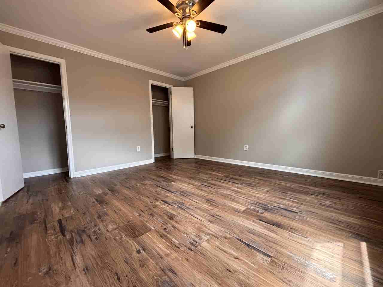 7115 Oxford Ave #2 - Photo 4 of 11