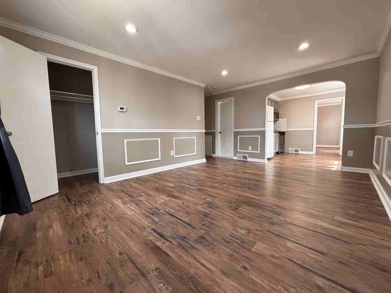 7115 Oxford Ave #2 - Photo 5 of 11