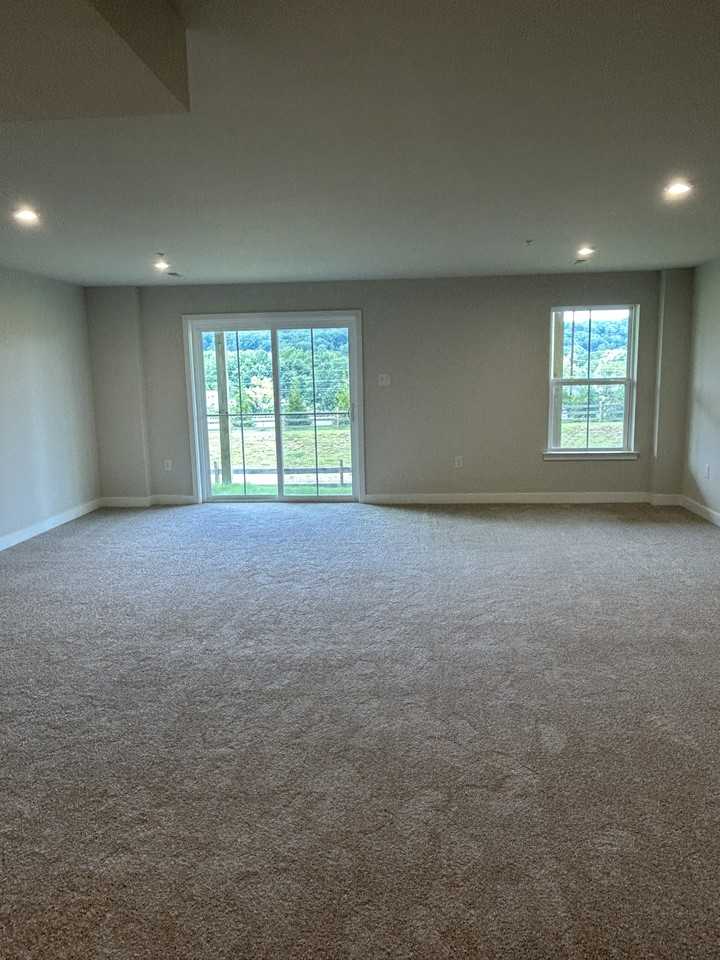 2640 Tisbury Ln #22 - Photo 3 of 13