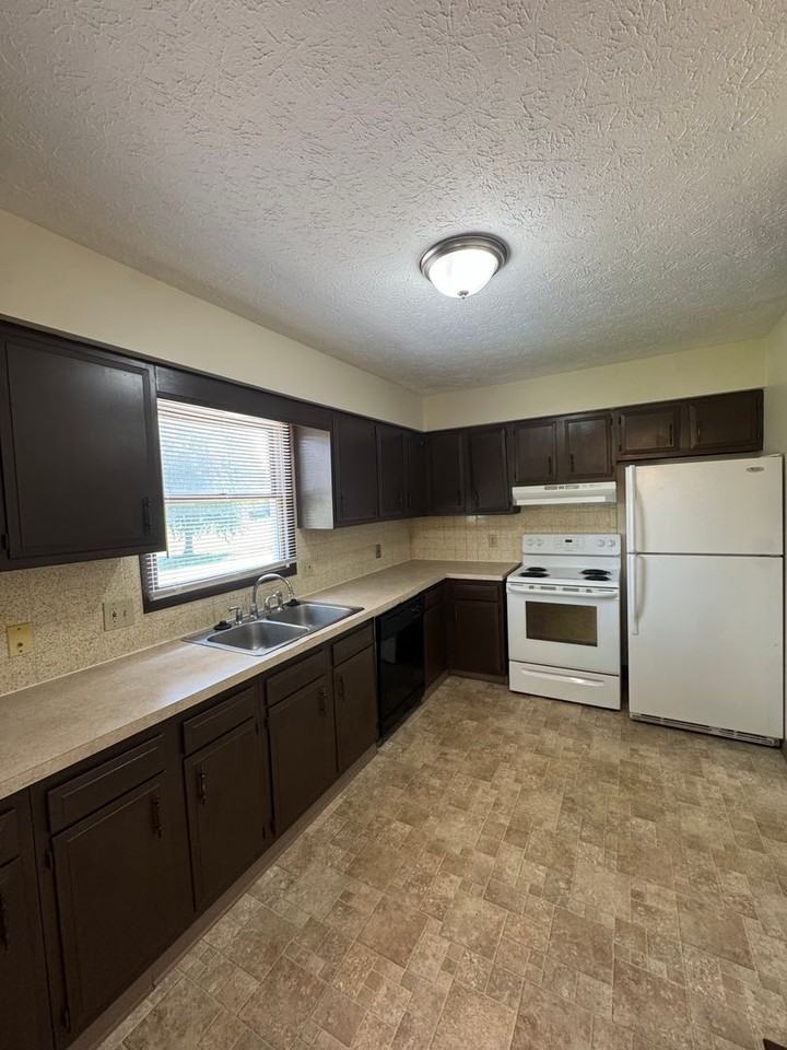 6575 Palmer Dr Nw #6575 - Photo 6 of 13