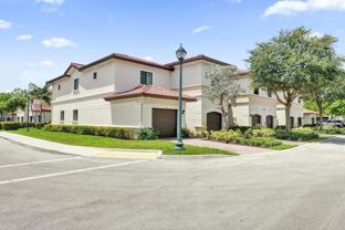 4208 N Dixie Hwy #25 - Photo 1 of 1